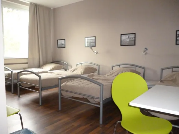 Zimmer Hamburg SONDERPREIS AB SOFORT