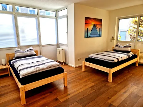 SP-Living: Monteurwohnungen / Apartments / Häuser / Zimmer / Top