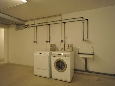 90+ Monteurzimmer in Wien, Einzelbetten, Parkplätze, WIFI, Küchen - 9