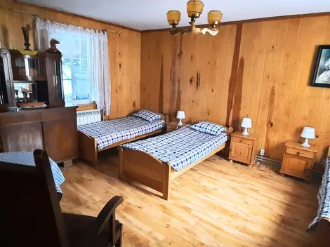 Pokoje dla pracowników, domek