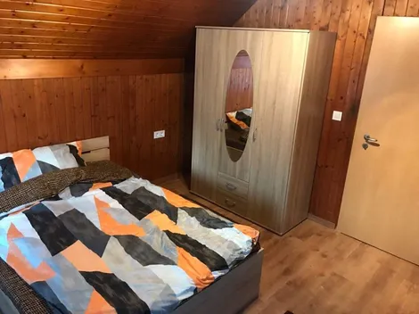 Zimmer in Züttlingen