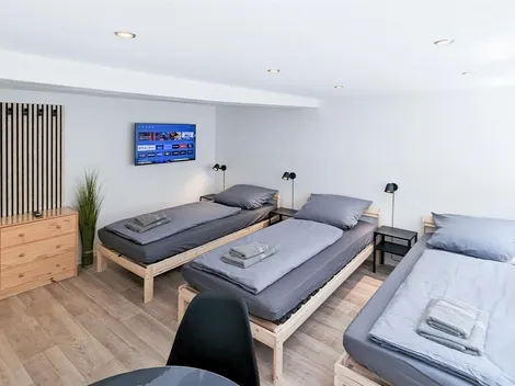 ALFA Ludwigsburg 5 Betten 3 Zimmer Küche Netflix INET WM
