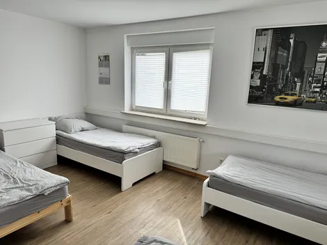 Wohnungen Monteurzimmer komplette Ausstattung Pension für Arbeiter Monteurwohnung freistehendes Haus - 18