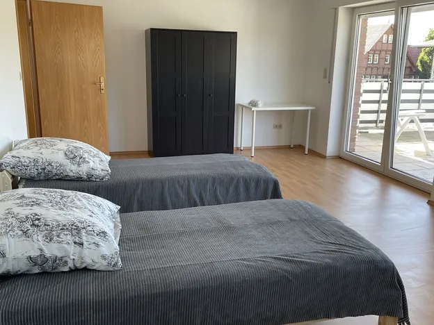 Wohnungen Monteurzimmer komplette Ausstattung Pension für Arbeiter Monteurwohnung freistehendes Haus