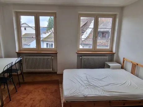 8200 Schaffhausen - Schöne möblierte Zimmer in Nähe zum Bahnhof | Beautiful furnished rooms in shared flat near the train station