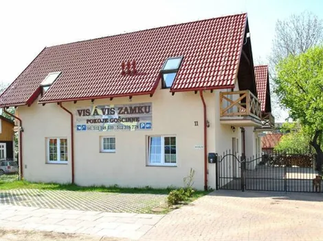 Pokoje Gościnne Vis a Vis Zamku
