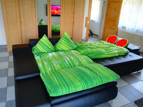 Ferienwohnungen nähe Badesee mit Bergblick: Frei ab sofort - 3