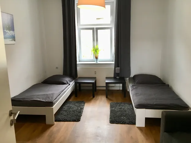 Zimmervermietung Lösken in Duisburg Wanheimerort, Dellviertel, Neudorf