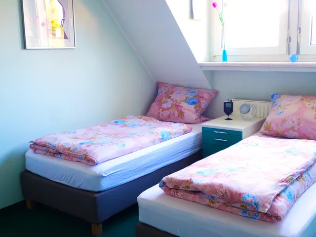 Aparthotel Messe Flughafen / Nr. 10: 2-Zimmer-DG-Apartment im Haupthaus