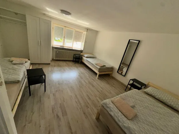 Renoviertes/ Mobilisiertes Haus für Monteure und Pendler