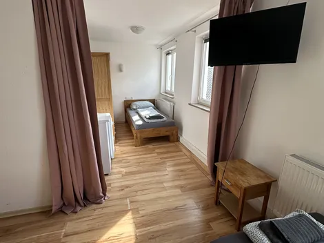 .: Monteurzimmer: Günzburg, Leipheim, Ichenhausen, Burgau :. - 10