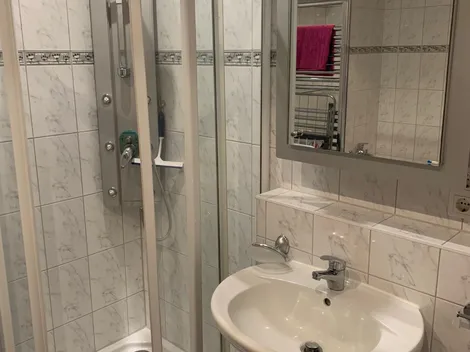 Handwerker-/Monteurunterkünfte im Hotelzimmercharakter renoviert