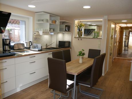 04774 Dahlen - 2 Monteur & Ferienwohnung für 6-9 oder4-5 Personen zw. Leipzig / Dresden