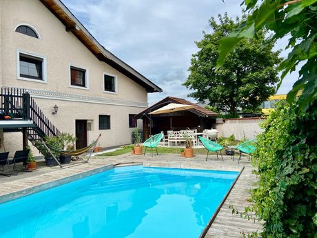 4693 Desselbrunn - Bäckerhaus - Großzügige Wohnung mit Pool und Garten