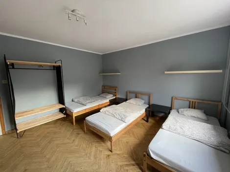 Kwatery Pracownicze Warszawa Ząbki | Pokoje dla pracowników w Warszawie | Tanie Spanie Warszawa | Pokoje Pracownicze Warszawa | Kwatery dla Pracowników - 2