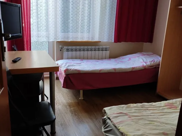 Kwatery, noclegi pracownicze w Ząbkach, Ząbki k. Warszawy