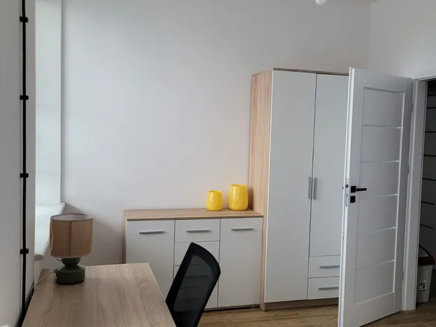 Axo-Hostel