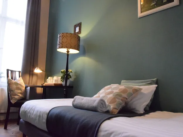 Blooms Boutique Hostel Inn & Apartments