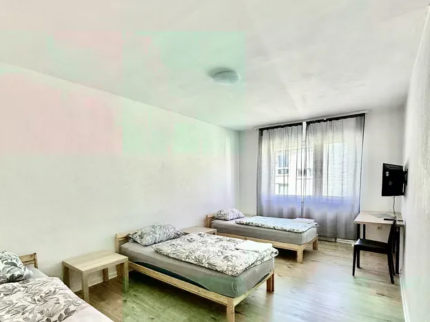 Gute, moderne, vollausgestattete 4-Zimmer Monteurwohnung für 1 bis 10 Personen in 42275 Wuppertal