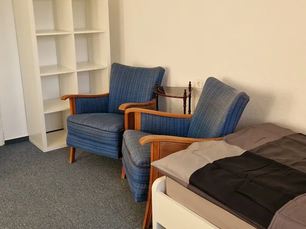 3-Zimmer Monteurwohnung  mit Balkon nahe Borna
