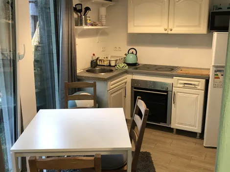 Schöne Monteurwohnung an der Werft!