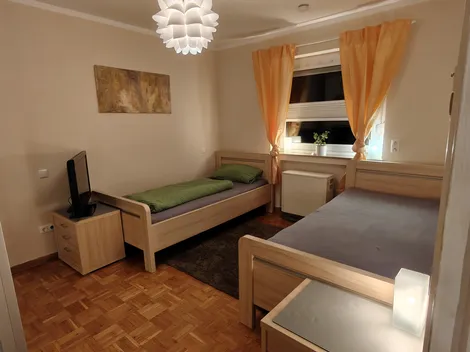 Wohnung 2-4 Pers. Mülheim Ruhr