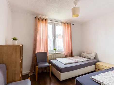 GRUPPENUNTERKÜNFTE IN WOLFEN - PRIVAT - Ganzes Haus - 13