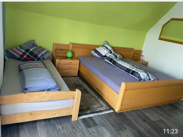 Haus zu Vermieten / Monteurwohnung