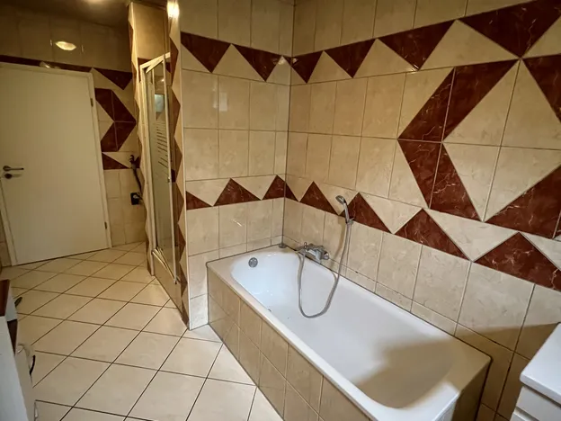 MONTEUR/FERIENWOHNUNG INNENSTADT KL