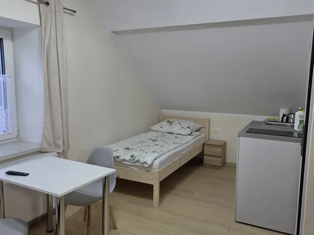 Pokoje pod Magnolią dla Pracowników Firm, Dozoru i Turystów Jaczów Serby Głogów