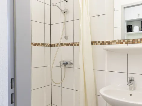 Apartments mit eigenem Bad und Küche in Farmsen-Berne - ABA Spielbrink Unterkunft GmbH - 6