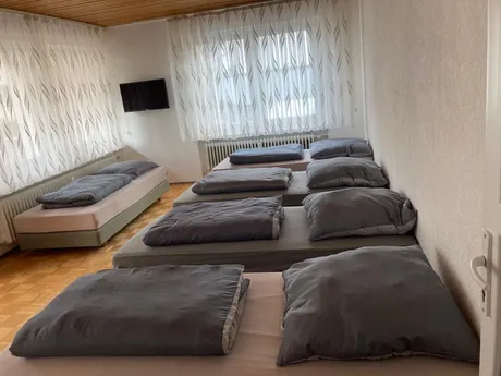 73460 Hüttlingen - Zimmer Vermietung