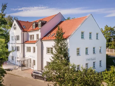 82178 Puchheim - FANA Pension Hostel und Monteurzimmer München Puchheim