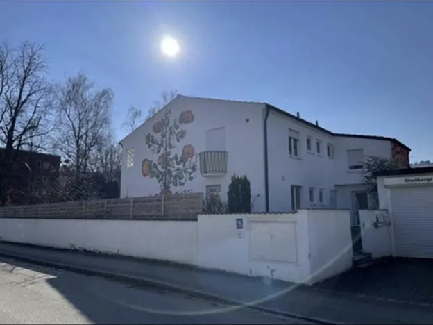 Komplette Haus/Wohnung in  München