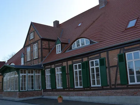 23974 Krusenhagen - Gutshaus Redentin