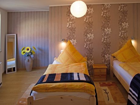 37574 Einbeck - GÄSTEHAUS ANDREA