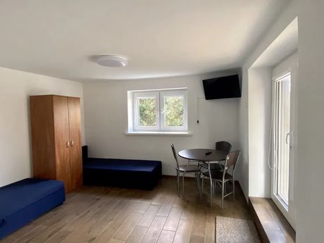 35-304 Rzeszów - Biały Dom