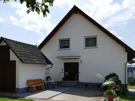 78234 Engen - Biesendorf - Blick in den Hegau