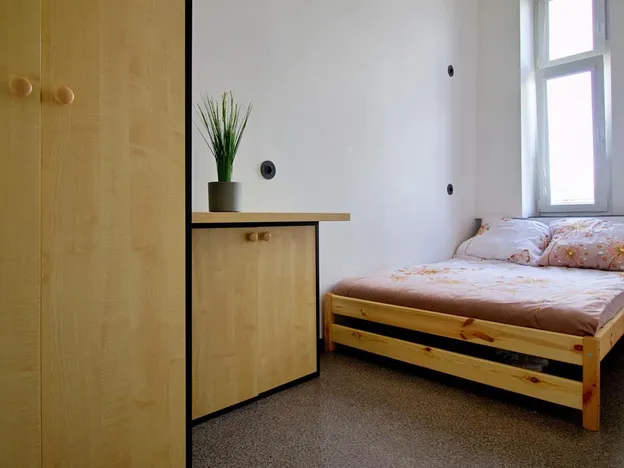 Najtańsze kwatery pracownicze, Piłsudskiego 93, Łódź