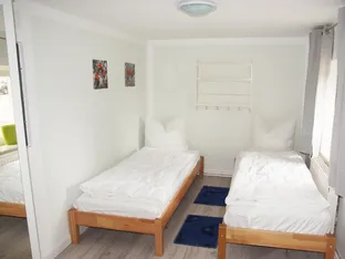 Ganzes Haus mit kompletter Ausstattung für Monteure, Arbeiter und Berufspendler mit 3 Zimmern