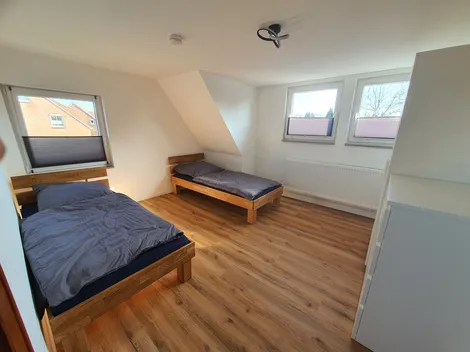 Freies Monteurhaus in Heide mit Garten - 2