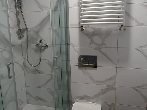 Kwatery, Hotel Pracownicy Warszawa