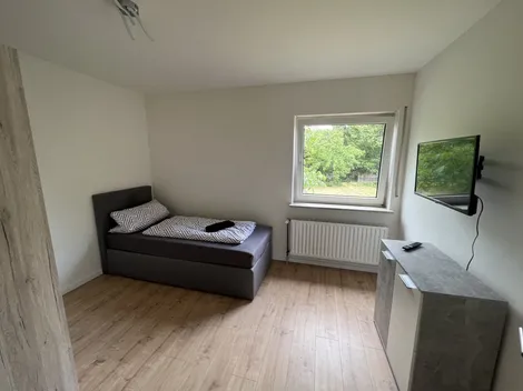 MONTEUR/FERIENWOHNUNG INNENSTADT KL - 2