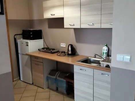 Kwatery  pracownicze  przy obwodnicy Mela - 2