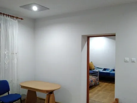 Pokoje do wynajęcia w Łodzi ulica Kolumny