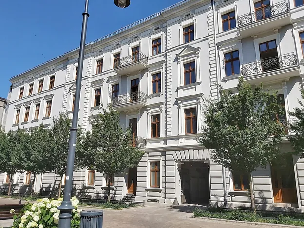 1 Maja 11, Łódź