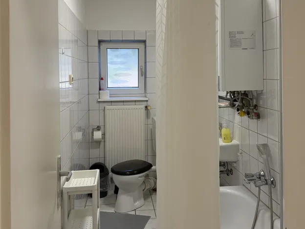 Gute, moderne, vollausgestattete Monteurwohnung für 1 bis 5 Personen  in 42389 Wuppertal