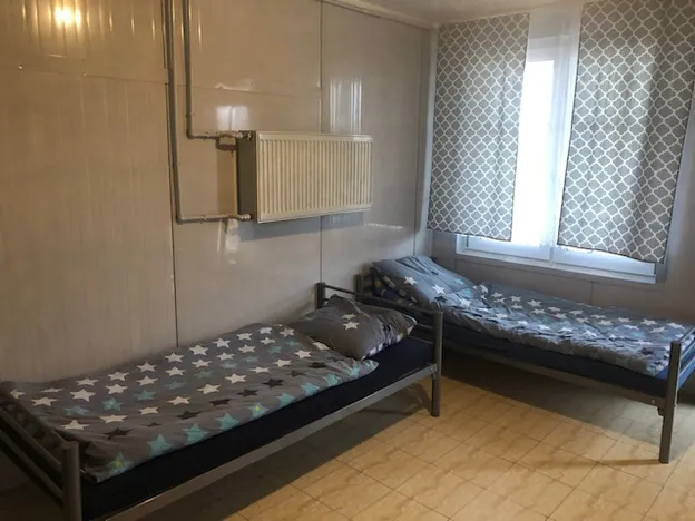 Kwatery w Zbroszy Dużej/ Grójec