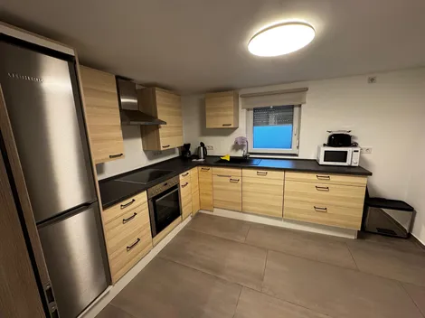 Wohnhaus mit 2 separaten Wohneinheiten - 12