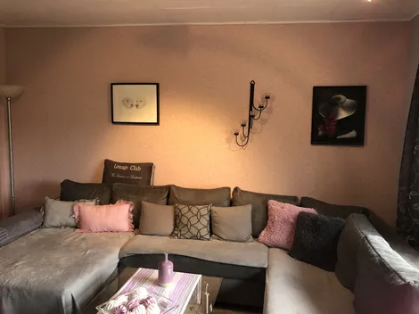 großes Haus mit 5 Schlafzimmern, Monteurzimmer